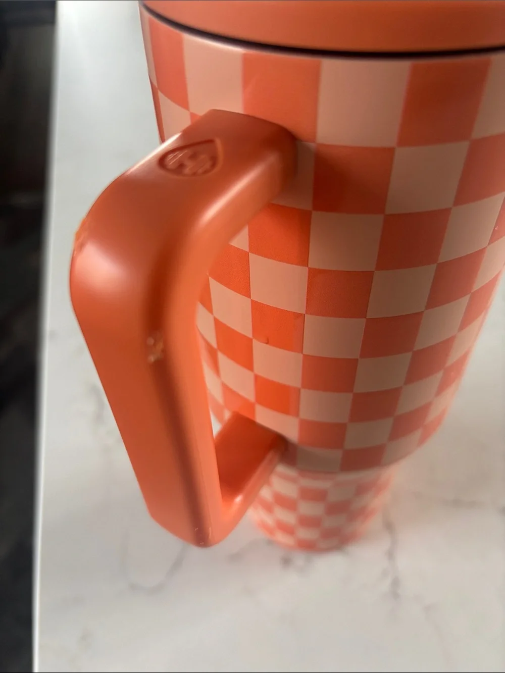 Hydro Flask Orange and Cream Checkered Insulated Tumbler with Handle and Straw